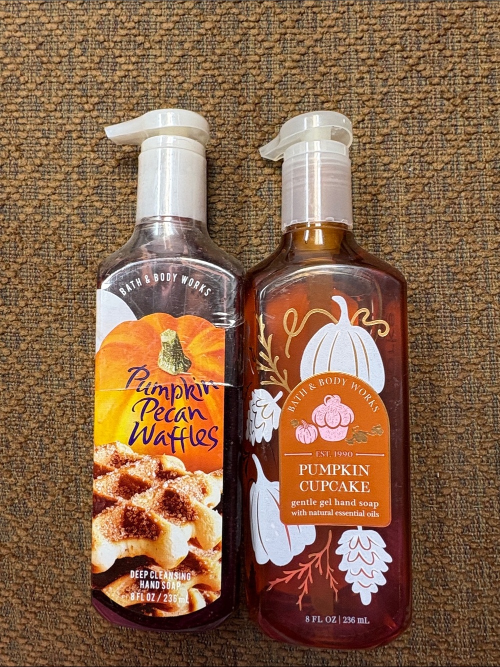 Bath and body works gel soap in pumpkin pecan waffles and pumpkin cupcake